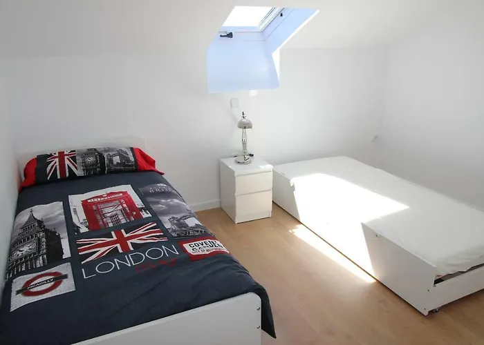 Apartamento Atico-duplex Cerca De Y La Playa -