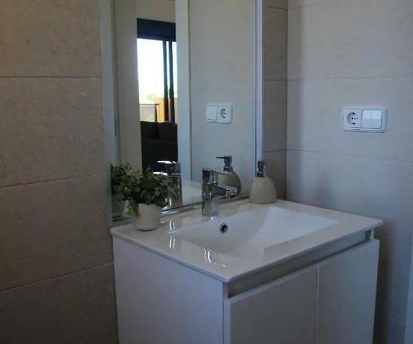 Apartamento Atico-duplex Cerca De Y La Playa -